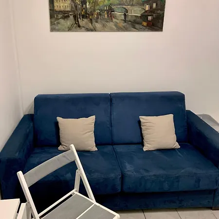 Cozy Little Duplex Near Montmartre Parigi